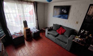 VENTA DE CASA DE 2 PISOS EN QUILICULRA