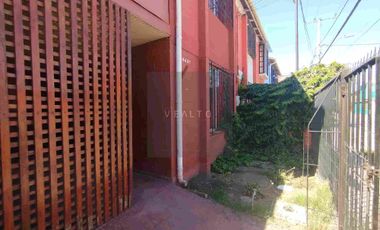 CASA EN VENTA O ARRIENDO CON OPCION DE COMPRA  DE 2 PISOS EN QUILICULRA CON RECEPCION FINAL