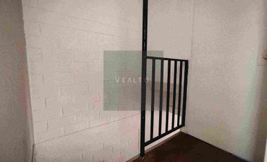 CASA EN VENTA O ARRIENDO CON OPCION DE COMPRA  DE 2 PISOS EN QUILICULRA CON RECEPCION FINAL