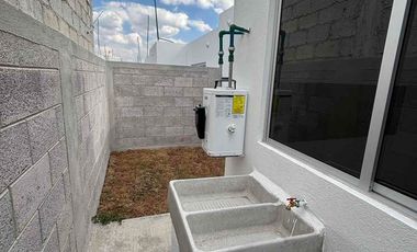 Casas en venta, Fracc. Prados San Cristóbal, cerca de Ciudad del Conocimiento, salida a Tulancingo