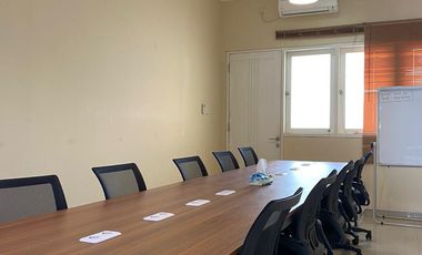 Sewa Ruangan Private Office