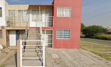 Casa Dúplex en Venta | Las Villas, Tlajomulco | Planta Alta