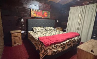 CABAÑA AMOBLADA DE TRONCO, 2 DORMITIRIOS, COCHERA X2, PILETA. ESCRITURA.POTRERO DE GARAY, Bº DEL LAGO. ESCRITURA