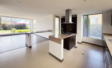 AMPLIA CASA CAMPESTRE