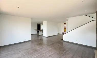 AMPLIA CASA CAMPESTRE