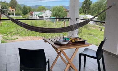 CASA 2 DORMITORIOS-PILETA-COCHERA-TERRENO 1.000M2-ESCRITURA-B° RESIDENCIAS ORIGINALES-POTRERO DE GARAY-CORDOBA