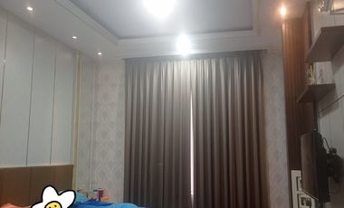 Rumah Full Renovasi di Taman Palem Lestari Dekat Mall