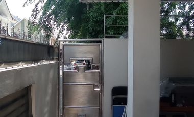 Rumah Full Renovasi di Taman Palem Lestari Dekat Mall