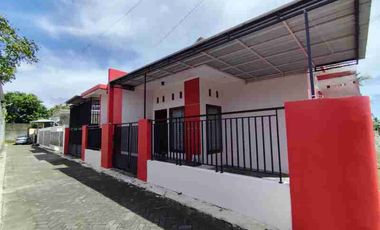 Disewakan Rumah Hook Strategis di Karangsari,Wedomartani, Ngemplak, Sleman Dekat Stadion Maguwoharjo