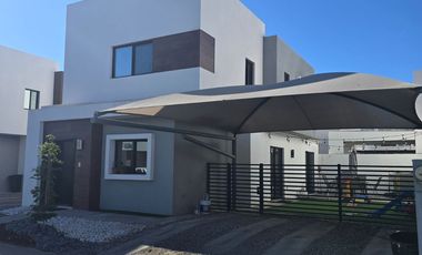 CASA DE RENTA EN ANTARES RESIDENCIAL