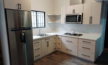 CASA DE RENTA EN FRACCIONAMIENTO LAS HADAS, COLONIA ALAMITOS