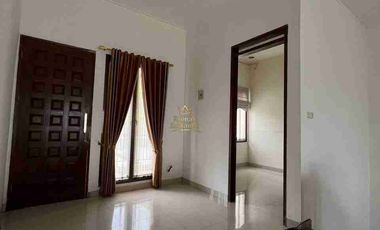 Rumah Siap Huni di Cluster Batununggal Indah