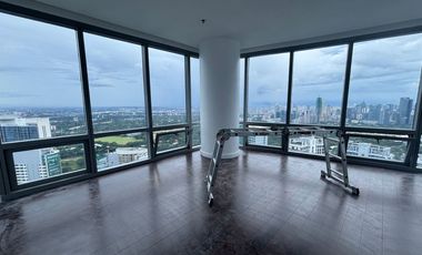 The Suites For Lease 4 Bedroom with 3 Parking BGC Taguig City