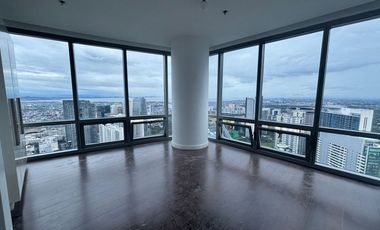 The Suites For Lease 4 Bedroom with 3 Parking BGC Taguig City