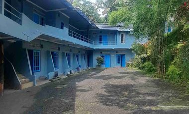 Hotel Second Murah 50 Kt & Km Dalam Di Bandungan Jalan Utama Strategis