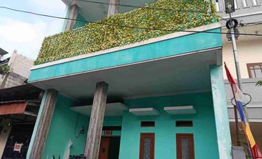 Di jual rumah minimalis kokoh permanen 2 lantai full lokasi Ciledug larangan Tangerang kota