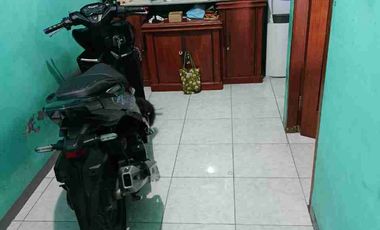 Di jual rumah minimalis kokoh permanen 2 lantai full lokasi Ciledug larangan Tangerang kota