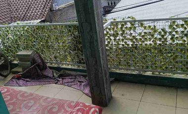 Di jual rumah minimalis kokoh permanen 2 lantai full lokasi Ciledug larangan Tangerang kota