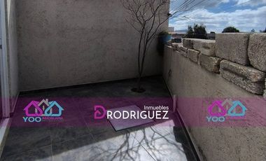 Casa seminueva con jardín a 1 km del Blvd. Minero | $980 mil