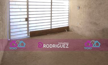 Casa seminueva con jardín a 1 km del Blvd. Minero | $980 mil