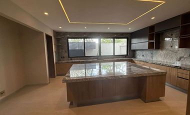 CASA A ESTRENAR EN BOSQUES DE LAS LOMAS