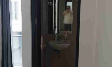 DiSewakan Rumah 2 Lantai Siap Huni Dekat Mall Bsd Provence Suites, Fl