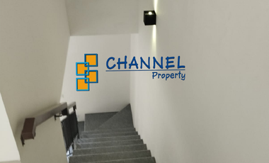 DiSewakan Rumah 2 Lantai Siap Huni Dekat Mall Bsd Provence Suites, Fl