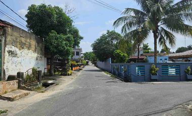 Dijual Rumah beserta Lapangan Futsal