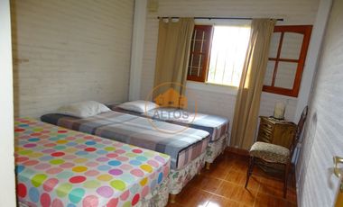 CASA 2 DORMITORIOS-TERR. ESQ. 600M2- PILETA- COCHERA- BARRIO DEL LAGO-POTRERO DE GARAY-CORDOBA-ESCRITURA