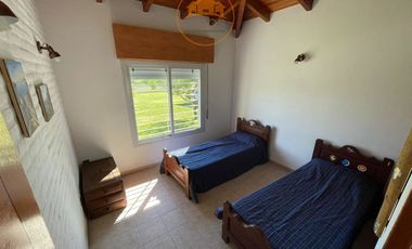 CASA CON PILETA EN TERRENO ESQ 3.000M2-BARRIO RESIDENCIAL-POTRERO DE GARAY-CORDOBA-ESCRITURA