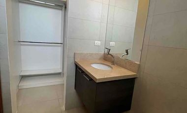 Isla Mocoli Alquilo o Vendo depto con balcón