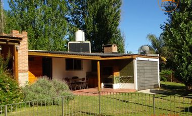 COMPLEJO CON CUATRO CABAÑAS AMOBLADAS, PILETA, QUINCHO, COCHERAS, GALPON EN POTRERO DE GARAY-CORDOBA