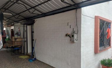 ARRIENDO CASA AISLADA 2 PISOS, EL SAGRADO 146, REMANSO, LAMPA