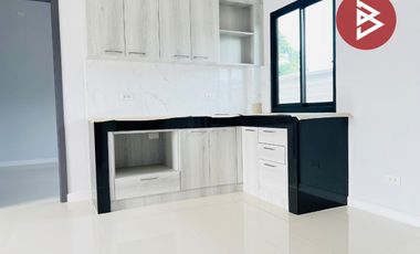 ขายบ้านแฝด หมู่บ้านมนตรี การ์เด้นวิลล์2 (Montri Gardenville2) สมุทรสงคราม