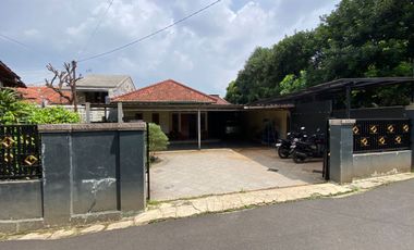 Dijual Murah Rumah Halaman Luas di Munjuljaya Purwakarta Kota