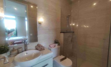 dijual rumah mewah 3lantai harga murah Full furnished di bukit podomoro duren sawit jakarta timur