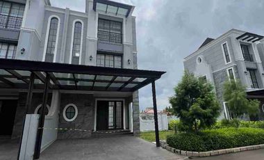 dijual rumah 3lantai siap huni Full furnished harga murah di bukit podomoro duren sawit