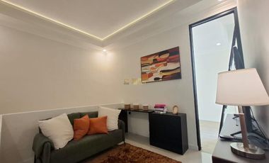 RUMAH MEWAH SIAP HUNI FURNISHED DI MAGUWOHARJO