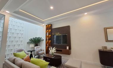 RUMAH MEWAH SIAP HUNI FURNISHED DI MAGUWOHARJO