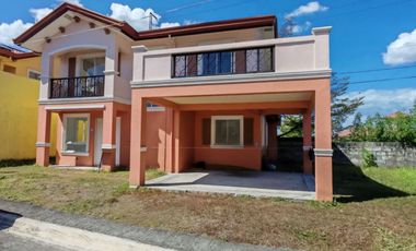 House for sale in Ponticelli Drive, Queen's Row East, Molino, Bacoor, Cavite