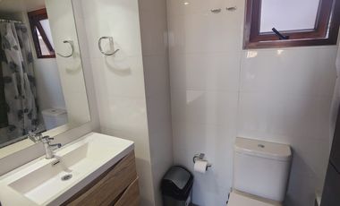 Arriendo depto 2h2b1e1b Av Eluchans a pasos de locomoción a Viña del Mar