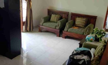 Di Sewakan Rumah demi furnished dlm perumahan dkt RS Condongcatur
