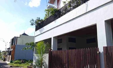 Rumah 2lt kaw elit view sawah antasura peguyangan jl5mtr garase 2mobil