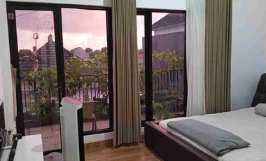 Rumah 2lt kaw elit view sawah antasura peguyangan jl5mtr garase 2mobil