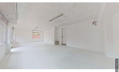 Local 2 en arriendo en Chicó Navarra