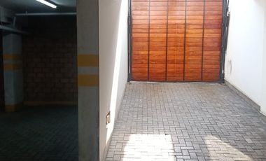 VENDO DÚPLEX CERCA A LA MUNICIPALIDAD DE SURCO