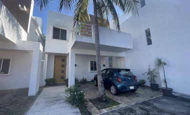 Casa de oportunidad, 3 niveles, 5 recamaras en la Joya