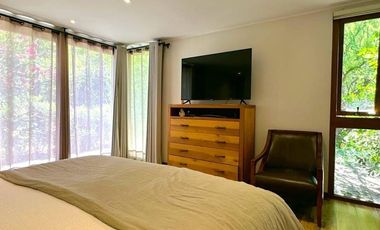 Casa Sólida de Diseño Moderno + Piscina | Condominio