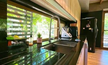 Casa Sólida de Diseño Moderno + Piscina | Condominio