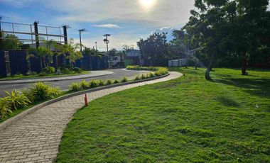 Semi Furnished, The smartest investments are the ones you can live in.”